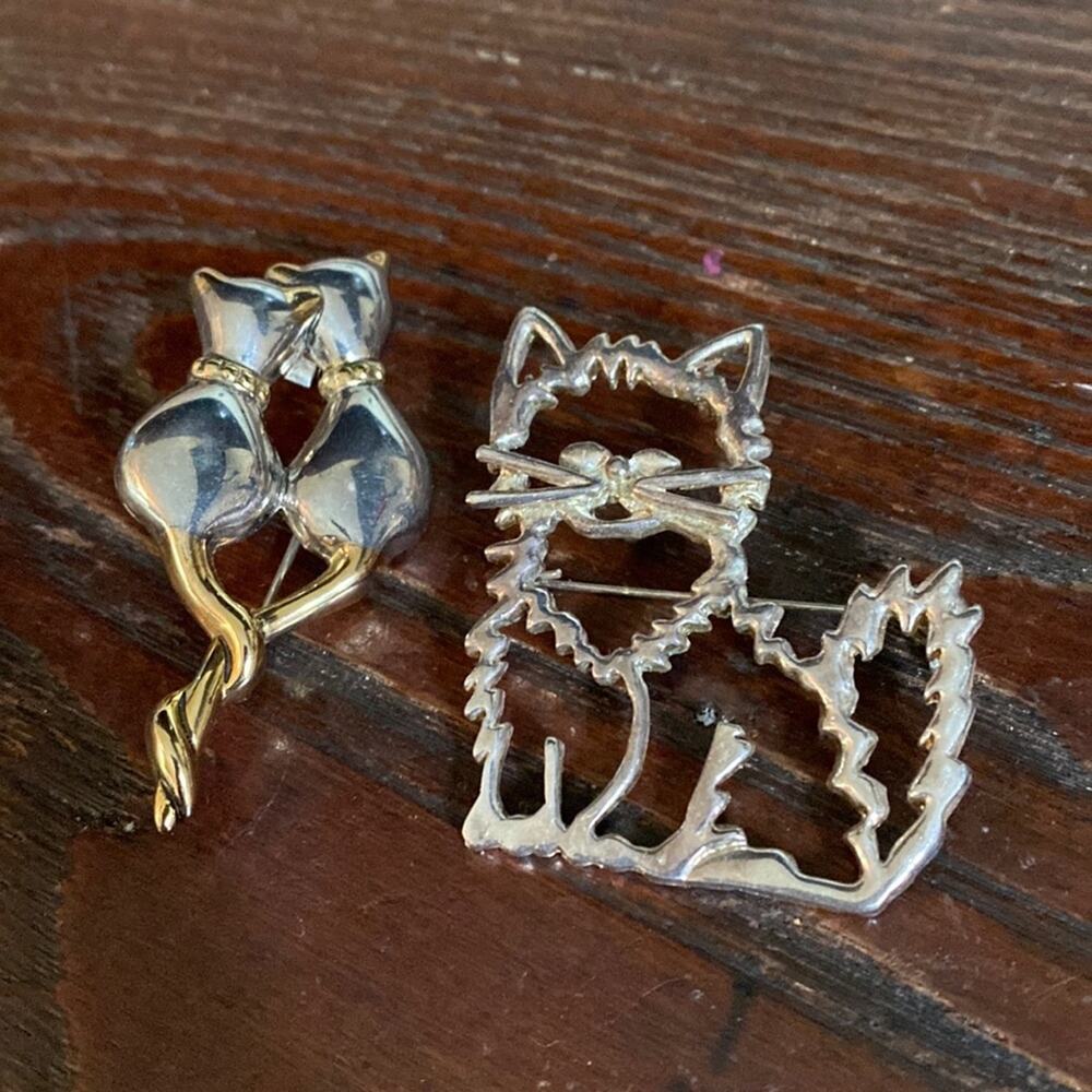 Vintage lot 2 cat brooches